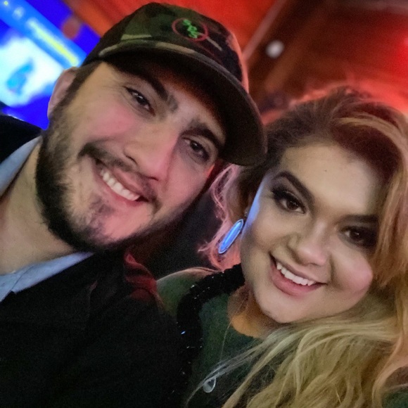 Meet your posher - Picture 7 of 13